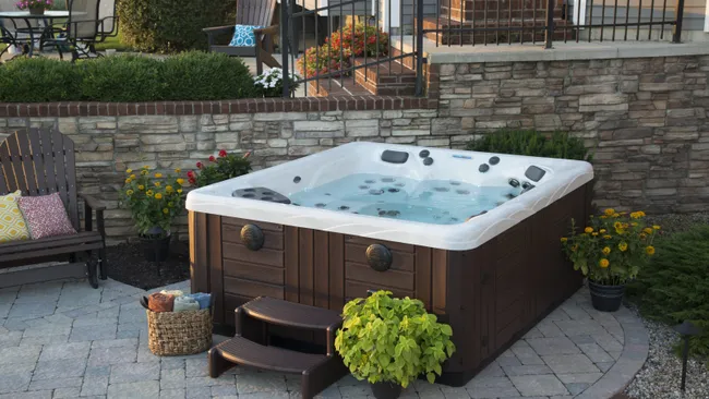Best Hot Tubs in 2026
